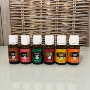 Variety bundle of six UNOPENED popular
Young Living essential oils.